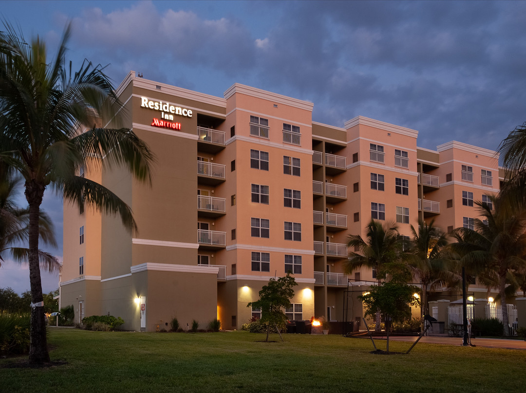 萨尼贝尔迈尔斯堡港Residence Inn 酒店主图