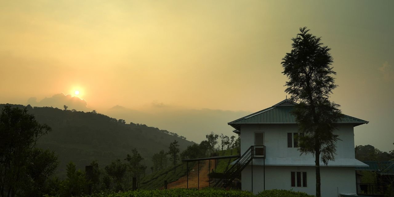 Cliff Inn-官方