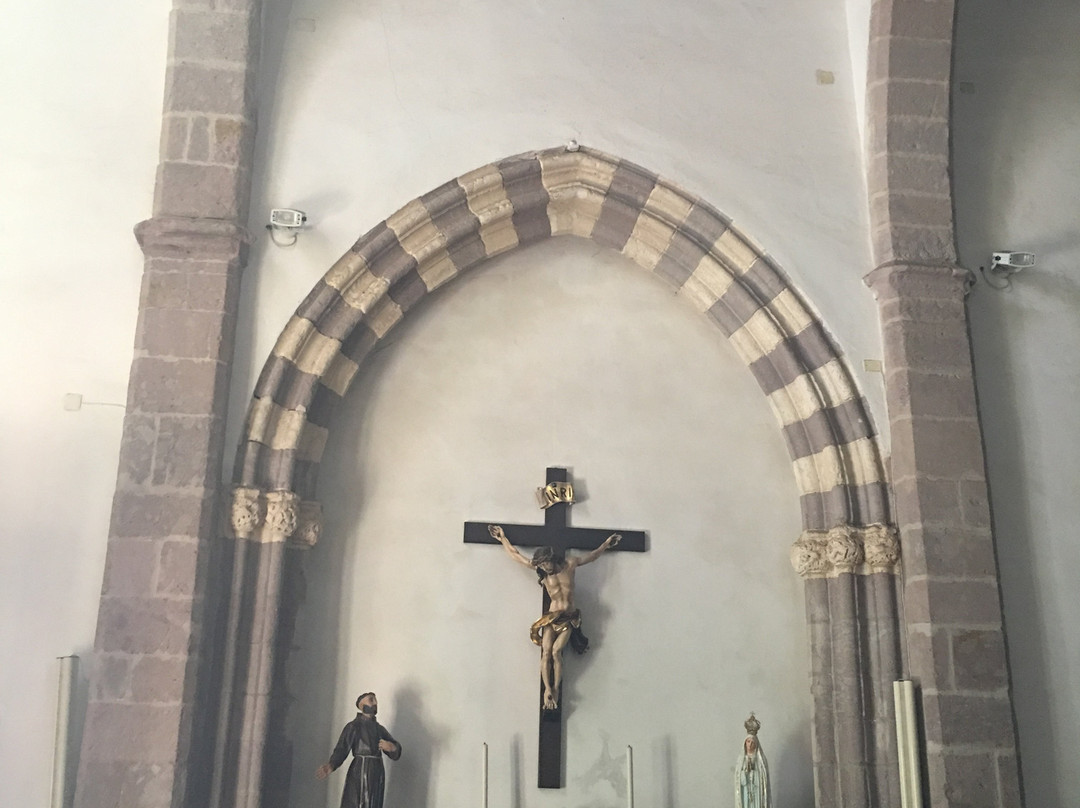 Chiesa di Santa Maria di Valverde-Iglesias必去景点