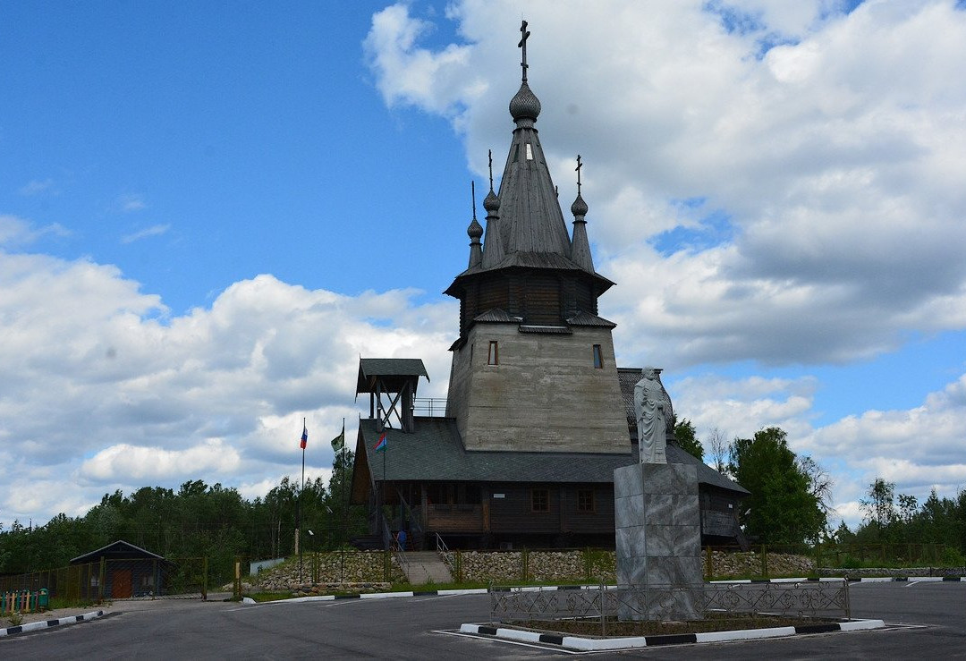 Svyatitelya Nikolaya Church景点图片