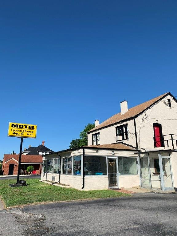 Coach House Inn主图