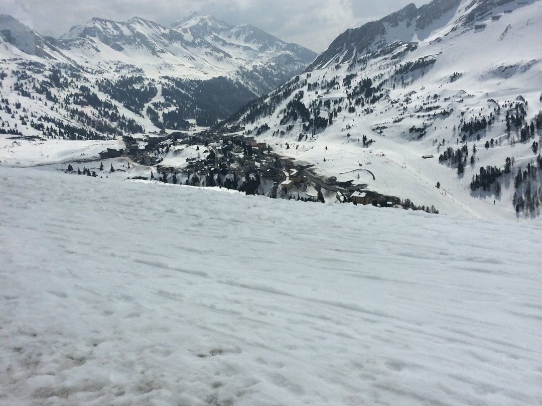 Skiing in Obertauern-上滔岸必去景点