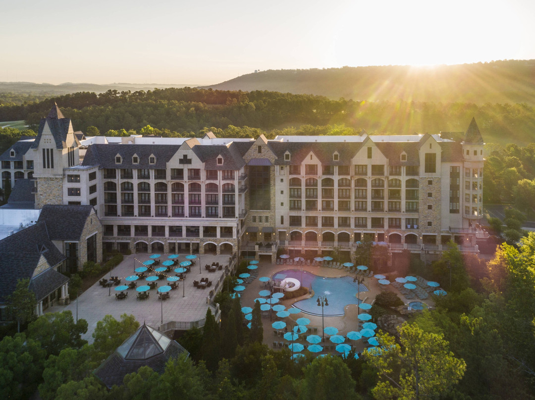 伯明翰罗斯桥高尔夫文艺复兴水疗度假酒店主图