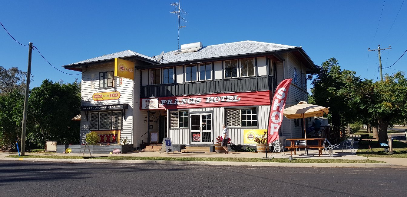 Francis Hotel-官方