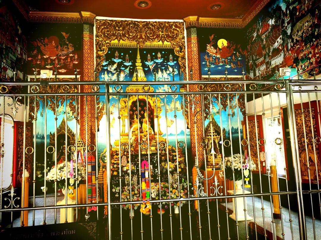 Wat Okat Si Bua Ban景点图片