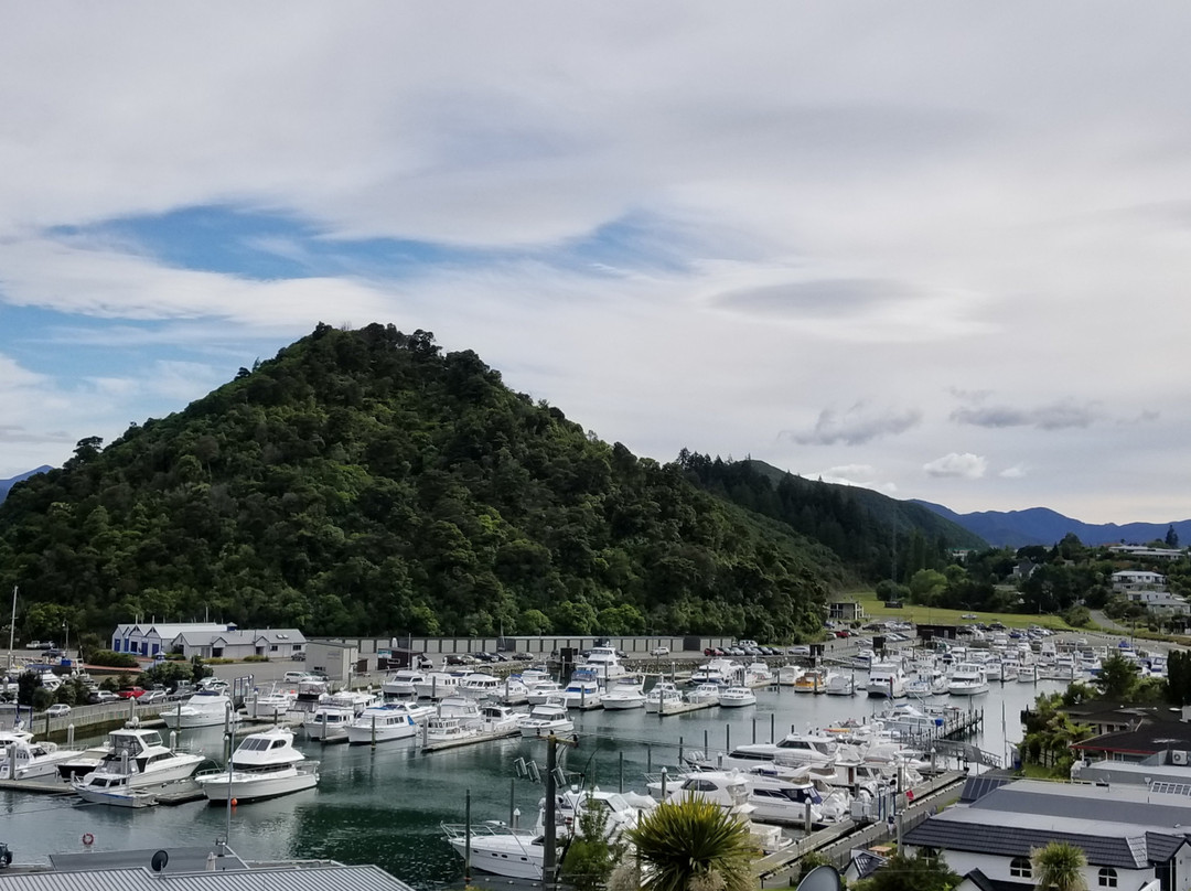 港景汽车旅馆主图