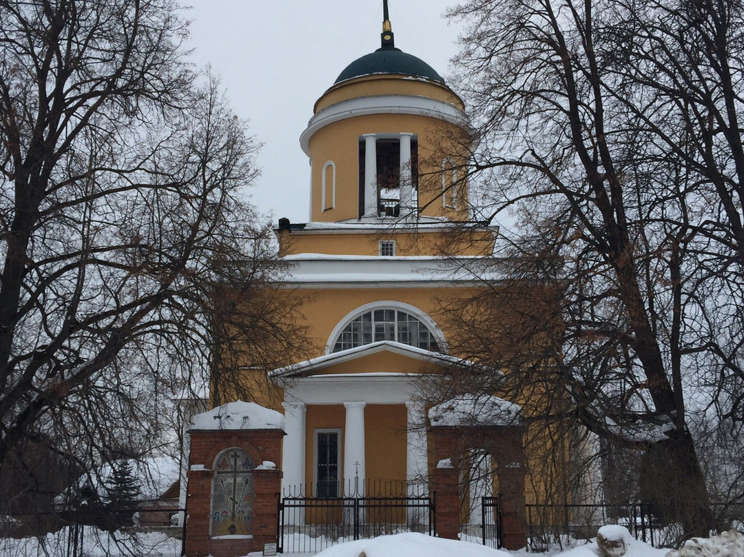 Holy Cross Church景点图片