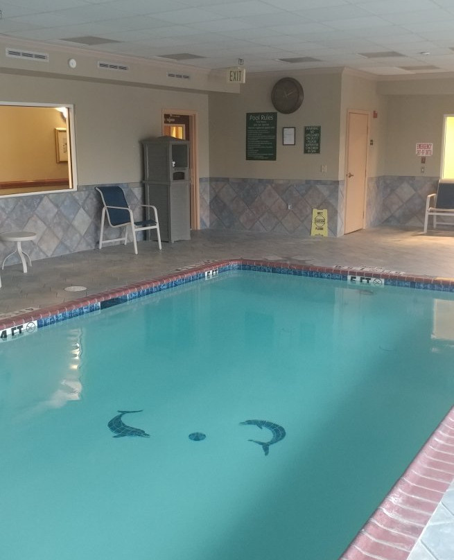 Woodway Waco South Inn & Suites主图