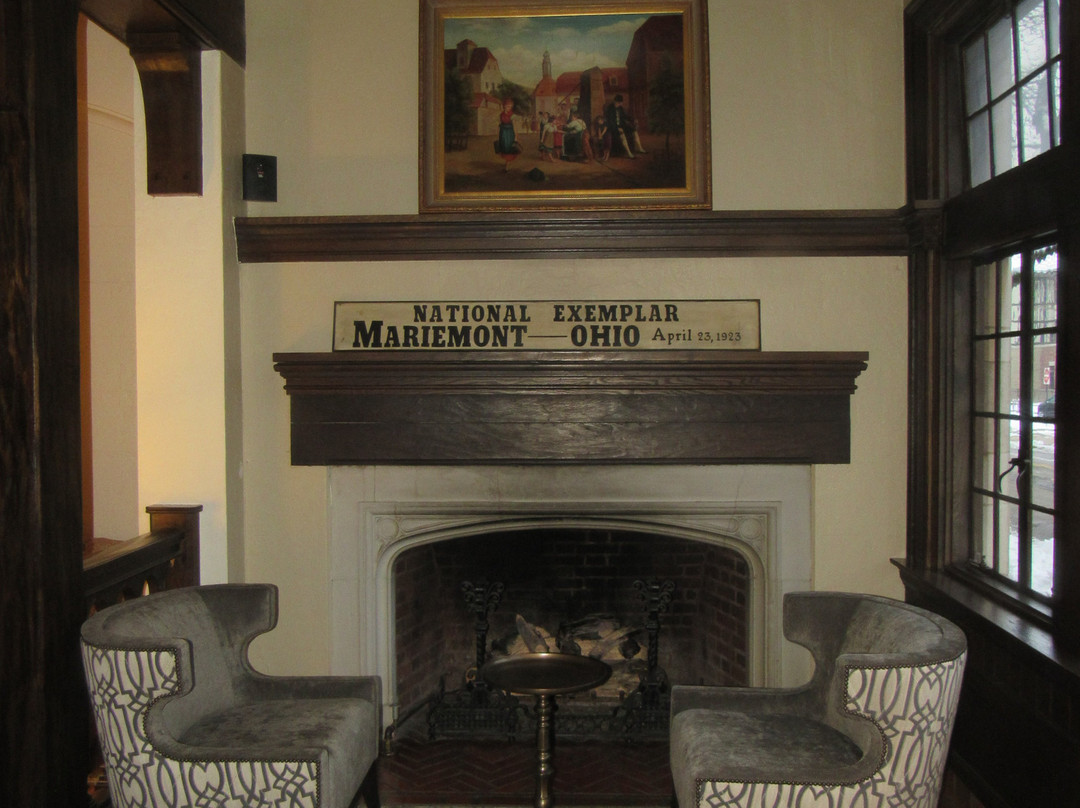 Best Western Premier Mariemont Inn主图