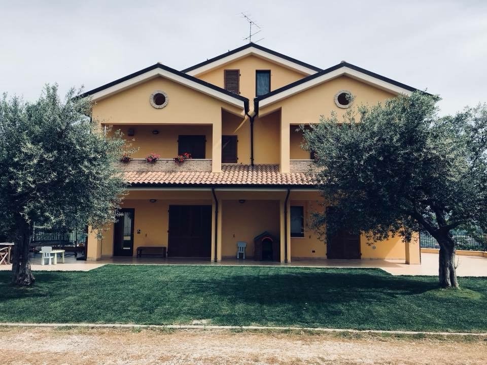 Villa Lo-官方