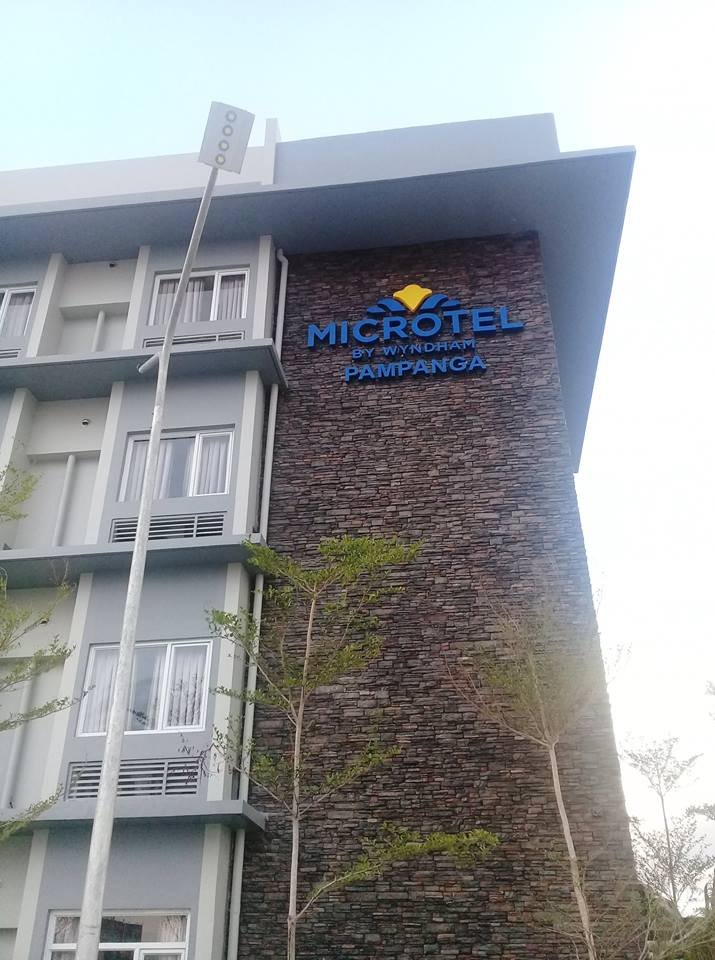 Microtel Inn & Suites By Wyndham San Fernando-浴室