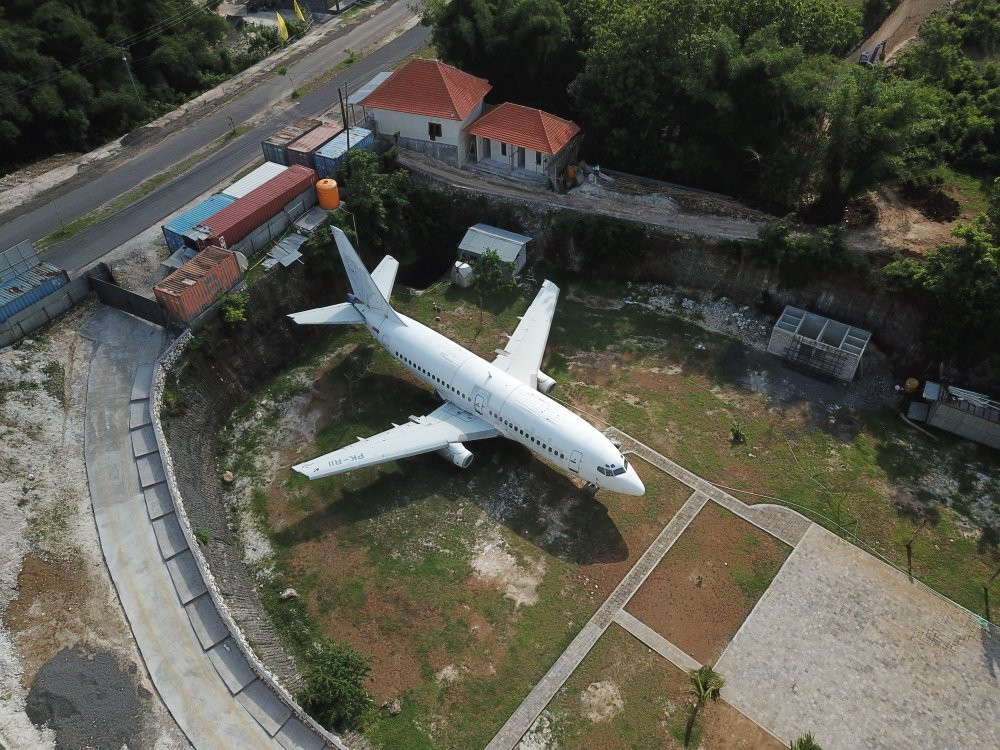 Abandoned Plane-Kutuh必去景点