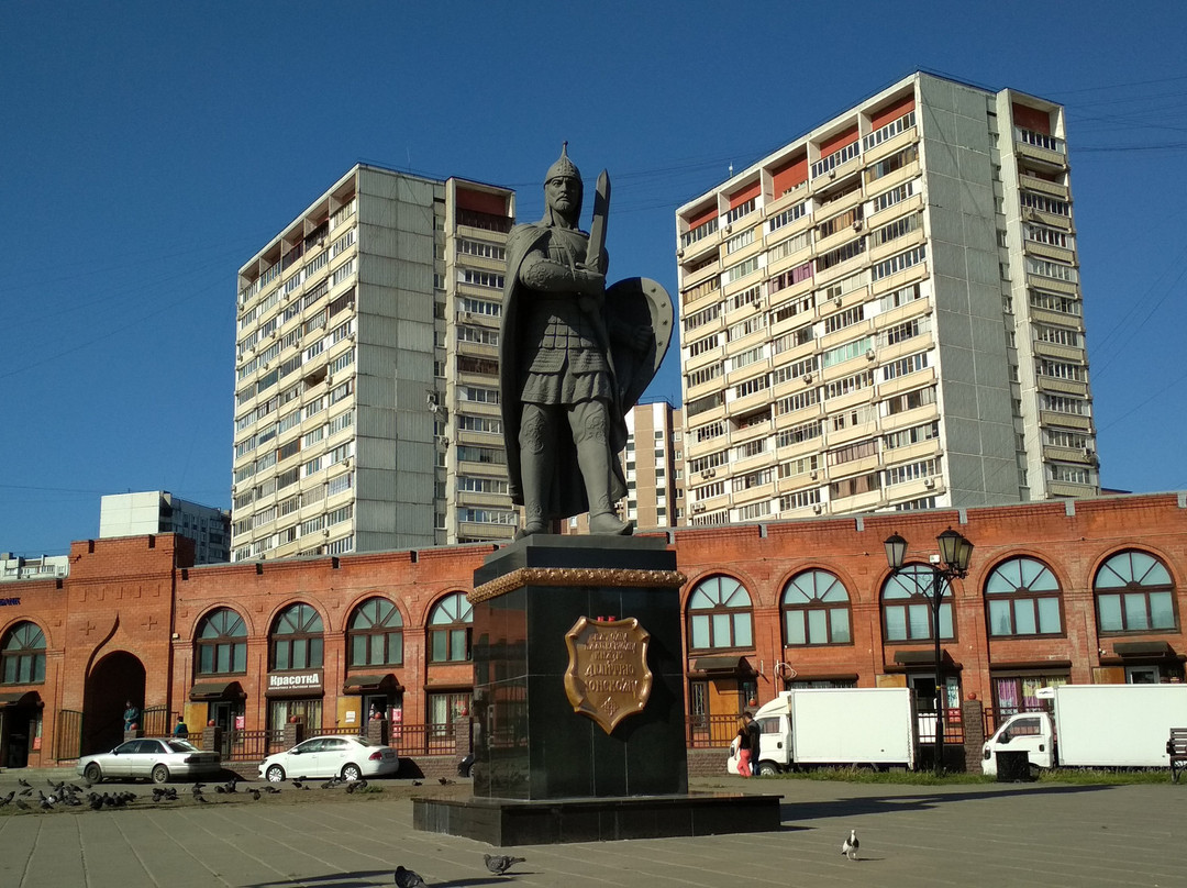 Monument to Dmitriy Donskoi景点图片