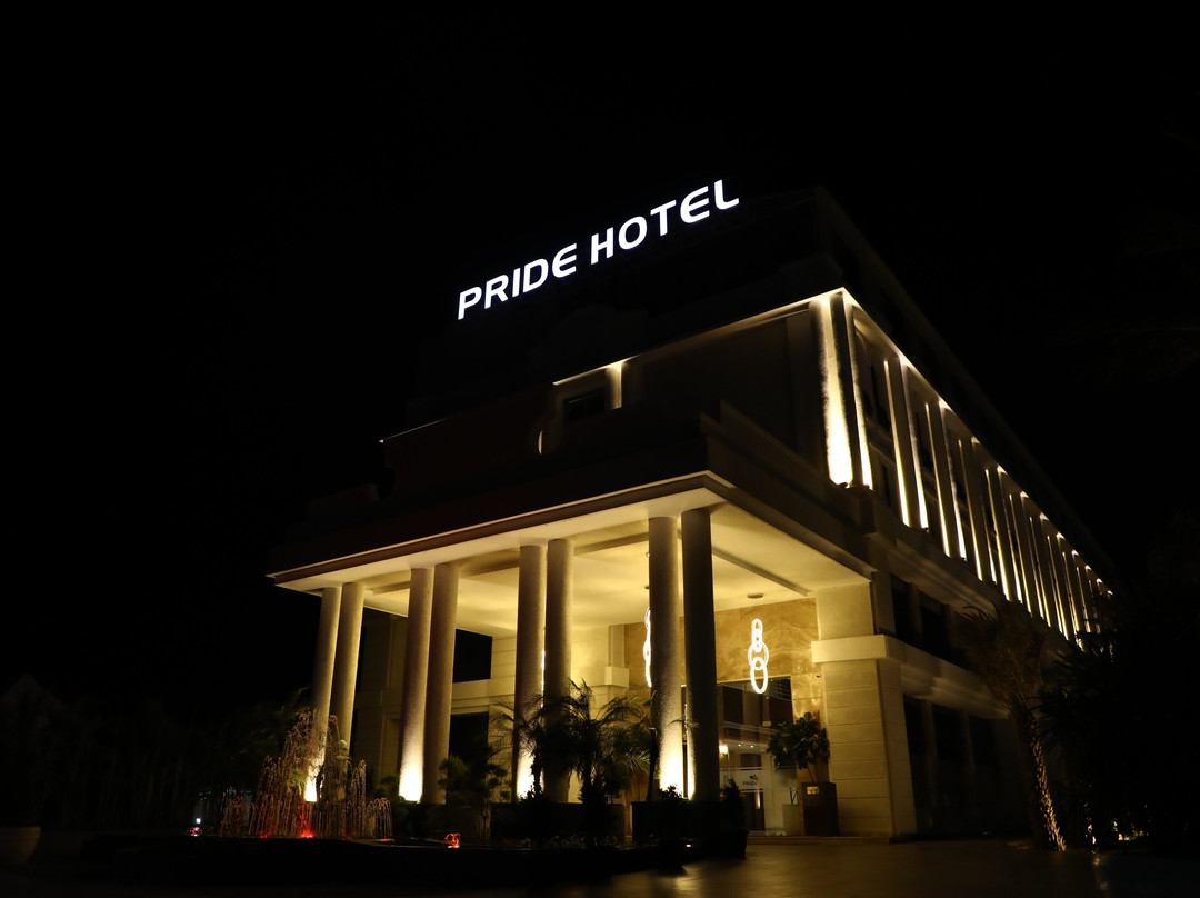 Pride Hotel & Convention Centre Indore主图