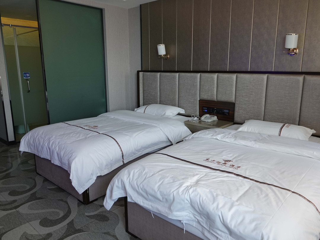 东方铭都酒店主图