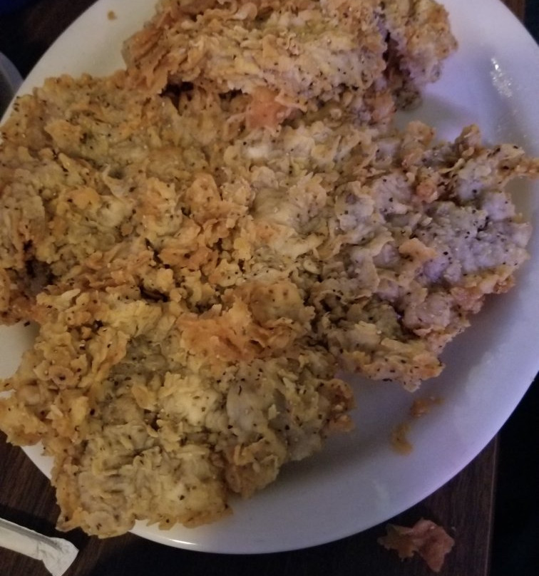 Mount Calm餐馆和美食-Tradinghouse Bar & Grill