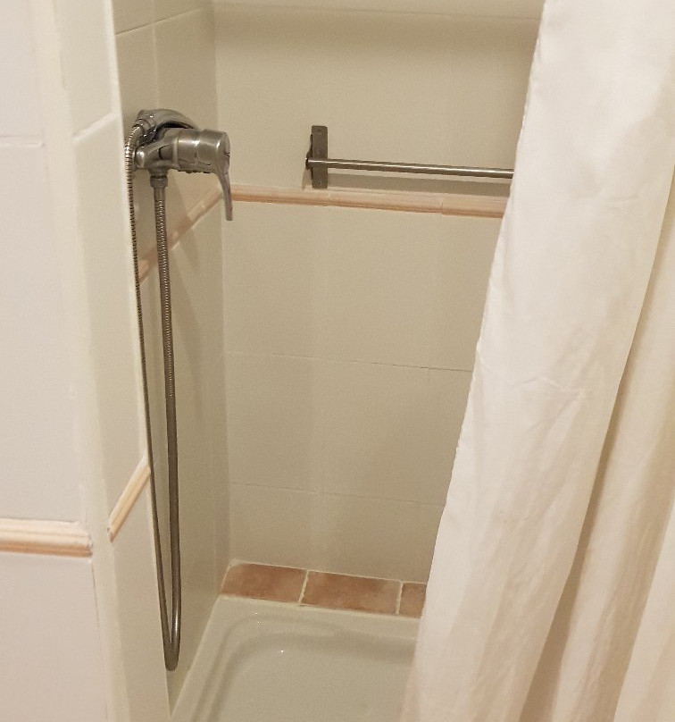 Hotel Avenida Leganes主图