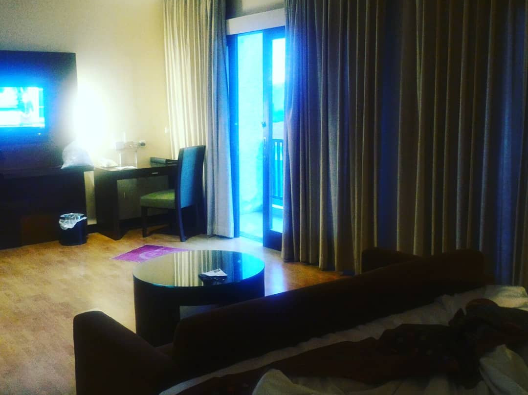 Sutan Raja Hotel & Convention Centre Manado主图