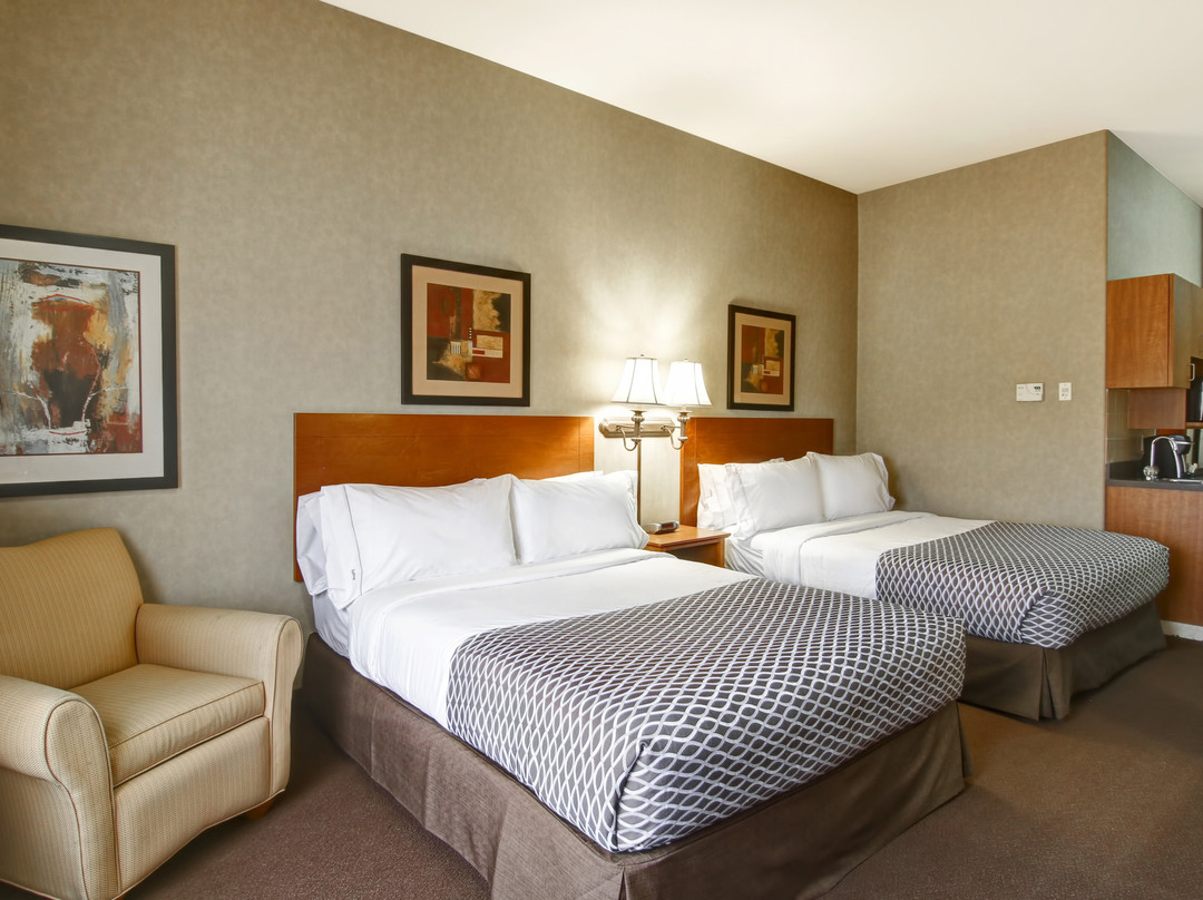 Clarion Pointe主图