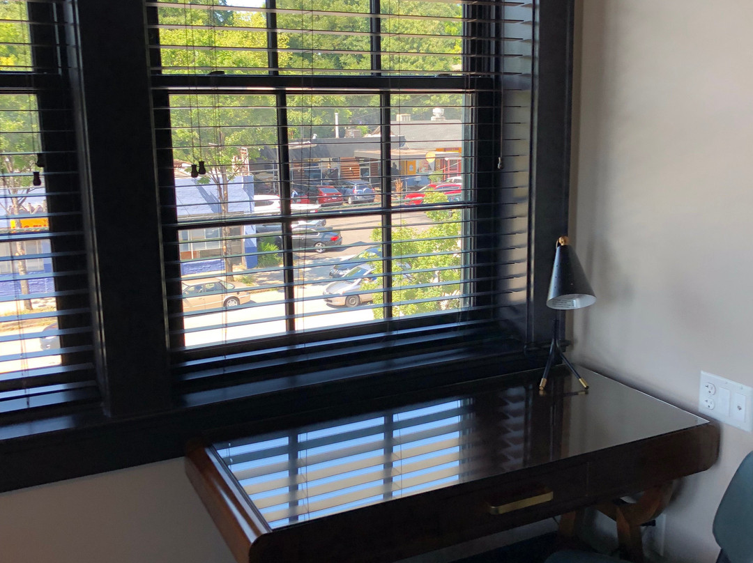 Hotel Clermont主图