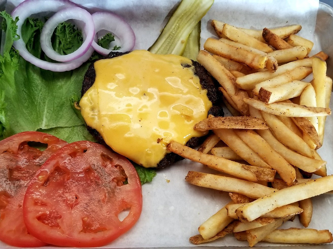 Claremont餐馆和美食-Lava Burgers And Wings