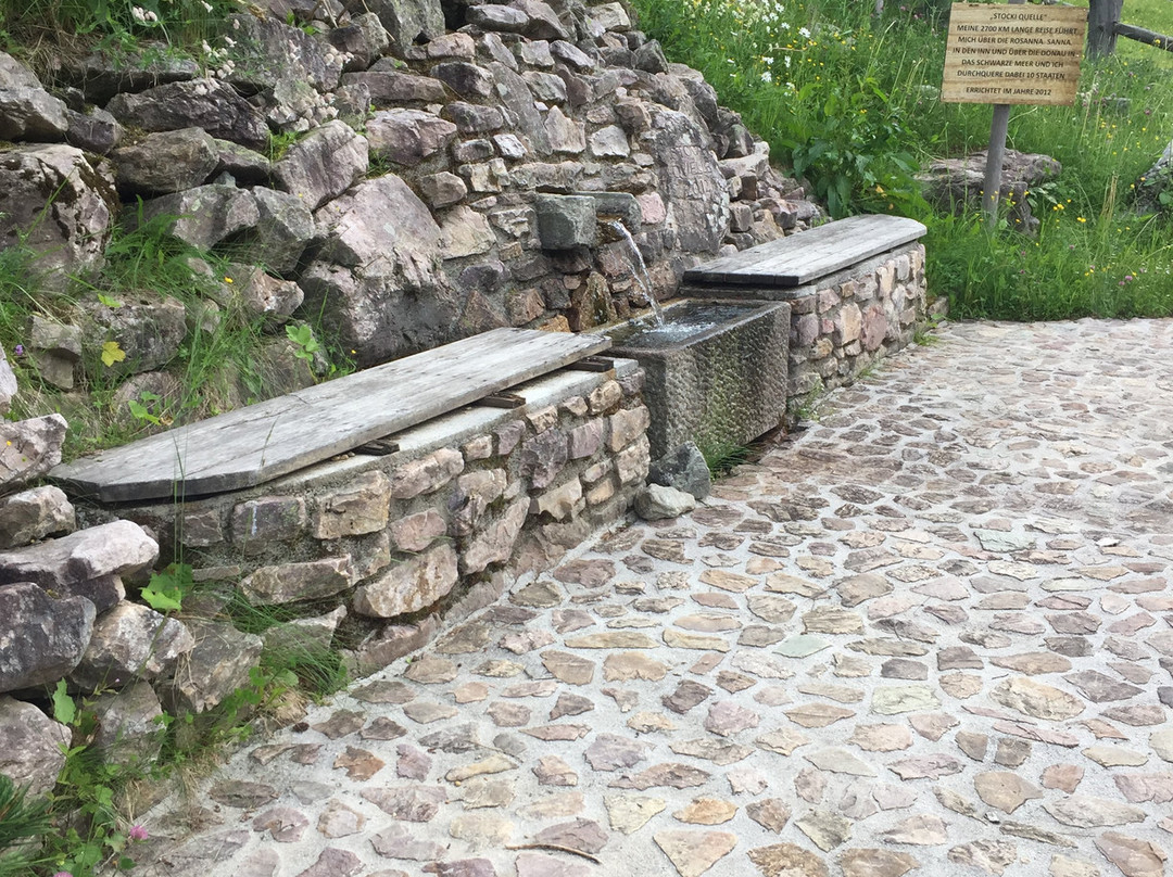 Stockibach Creek & Source-圣安东阿尔山必去景点