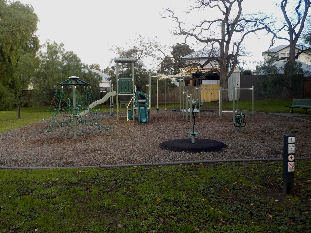 Victoria Road Reserve-Boroondara必去景点