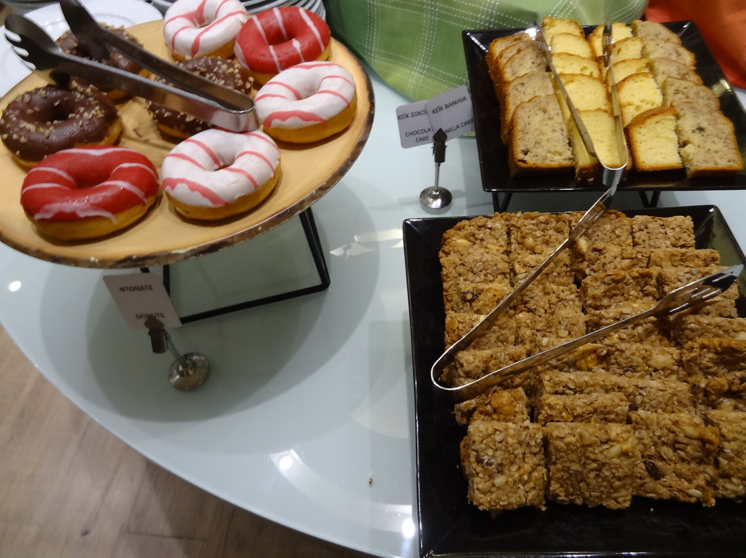 Athens Avenue Hotel主图