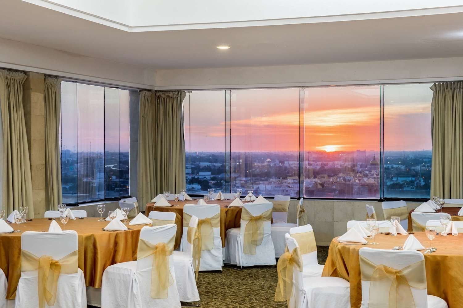 Ramada Hola Culiacan-官方
