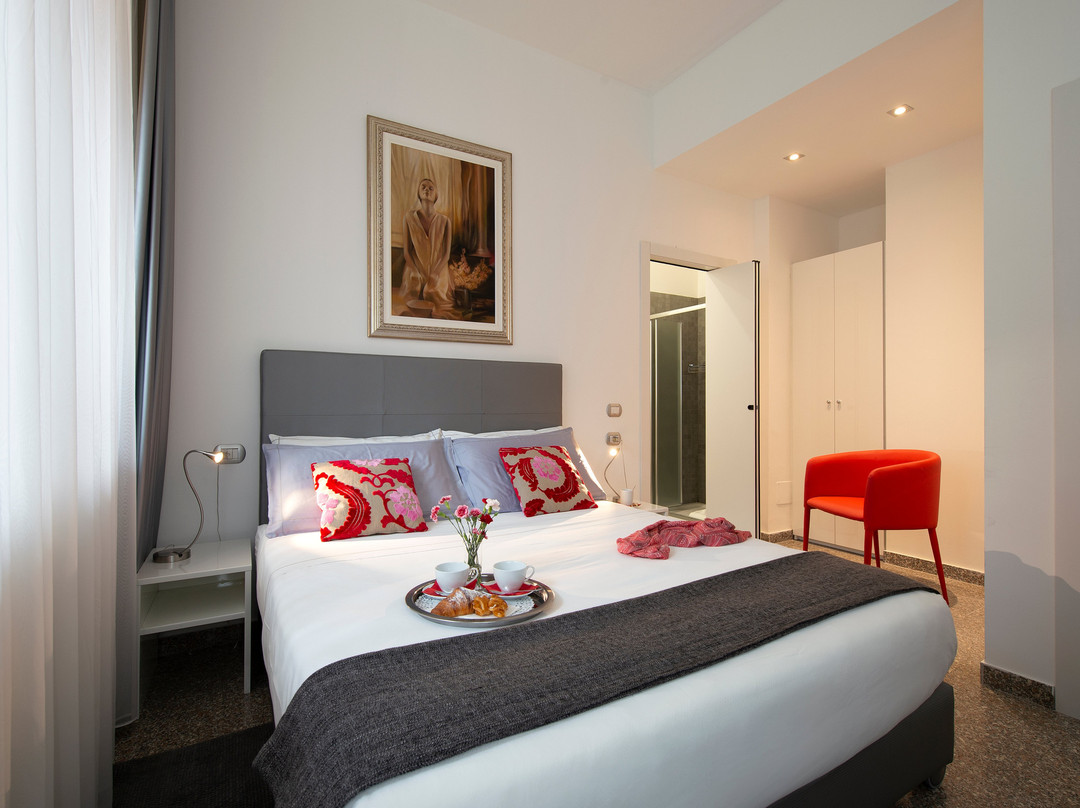 Monza City Rooms & Studios主图