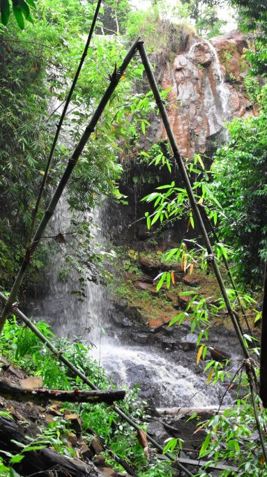 Dakdam Waterfall-森莫诺隆必去景点