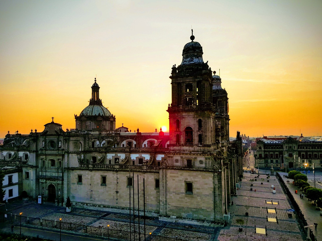 索卡洛中心酒店主图