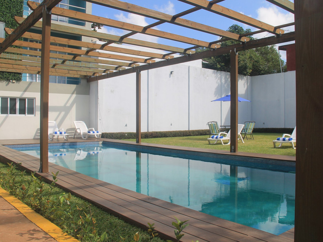 Relax Inn Suites主图