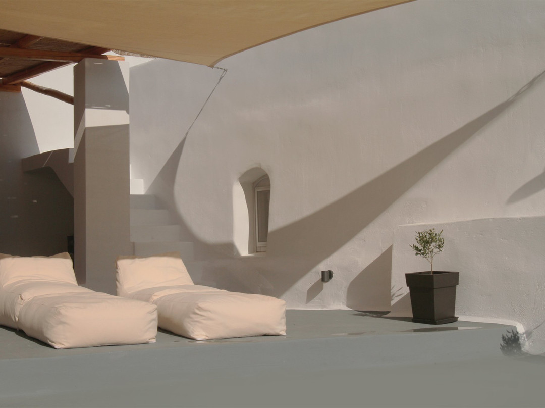 Karpimo & Fertimo Suites主图