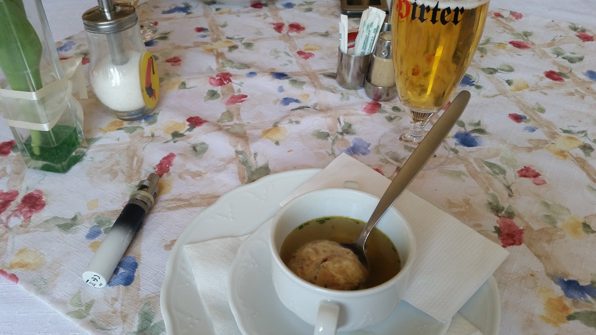 Hotel zum Goldenen Hirschen-餐饮