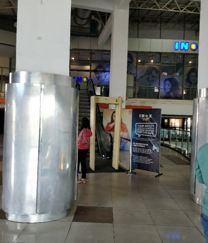 INOX-古尔冈必去景点