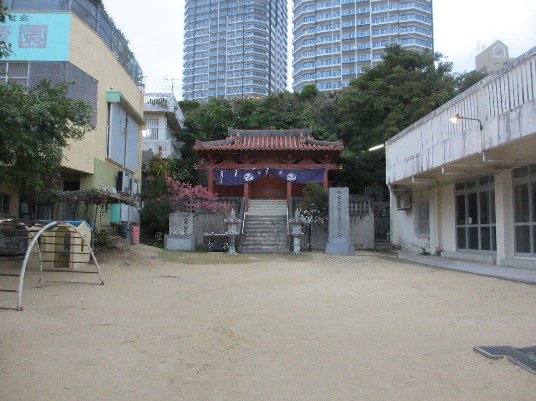 Asato Hachimangu-那霸市必去景点
