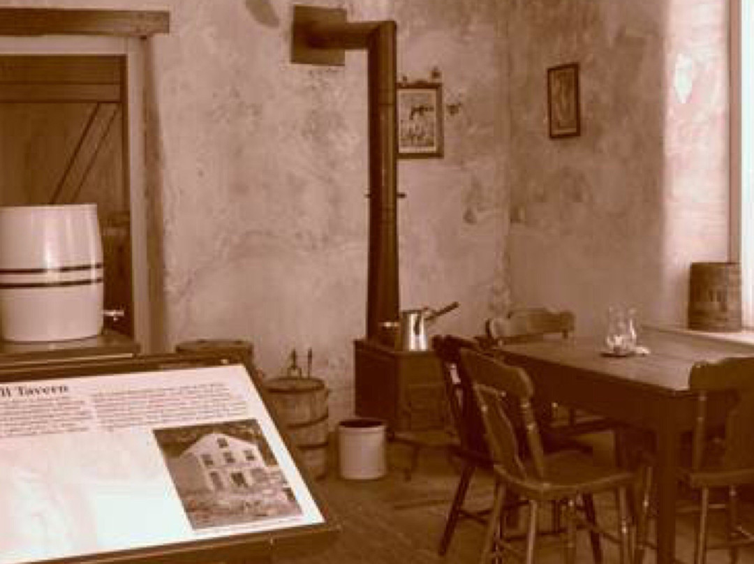 White Hall Tavern-哈泊斯费里必去景点