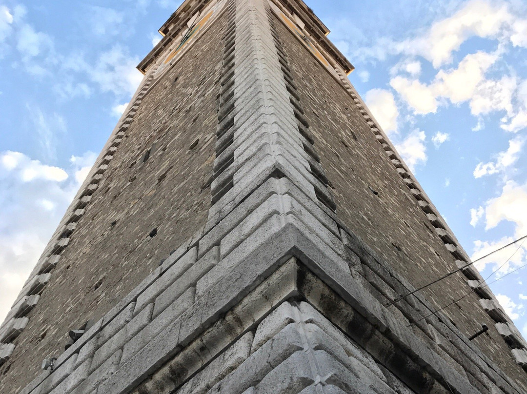 Torre Civica景点图片