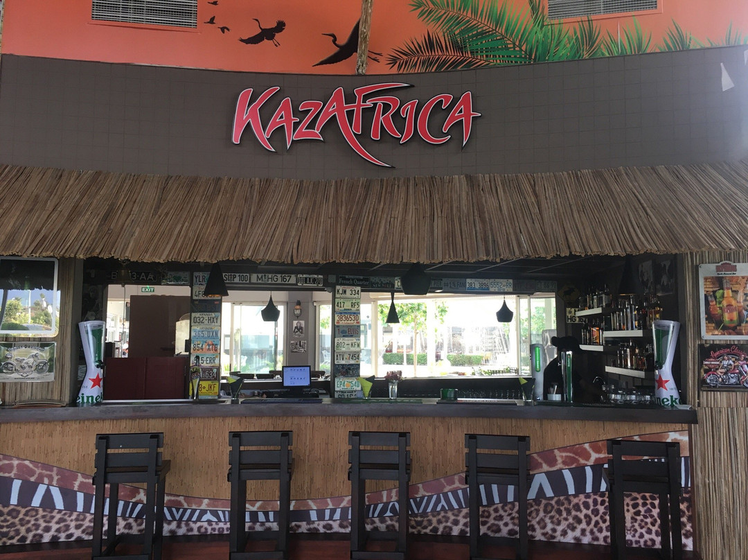 Kazafrica Dodo Nero Italian Restaurant, Pub & Music Bar