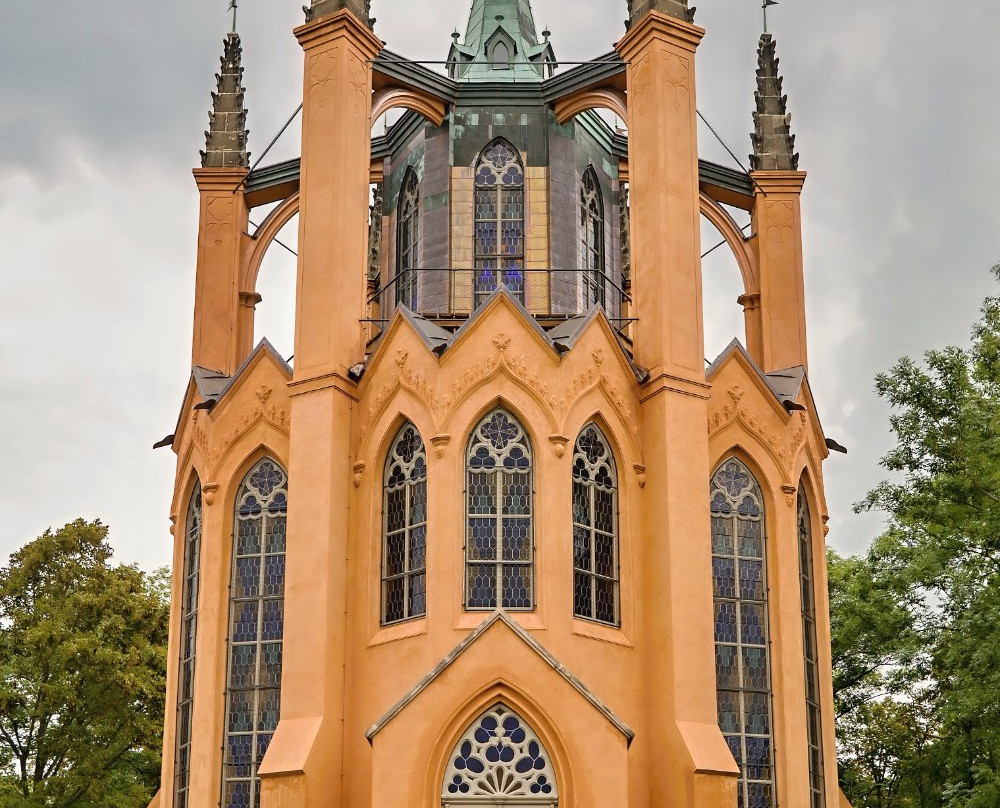 New Gothic temple-Krasny Dvur必去景点