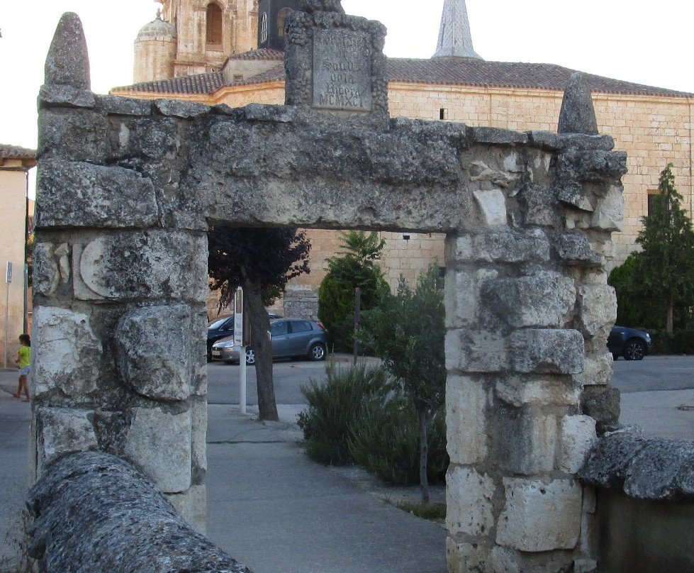 Fuente y Abrevadero Del Siglo XVIII景点图片