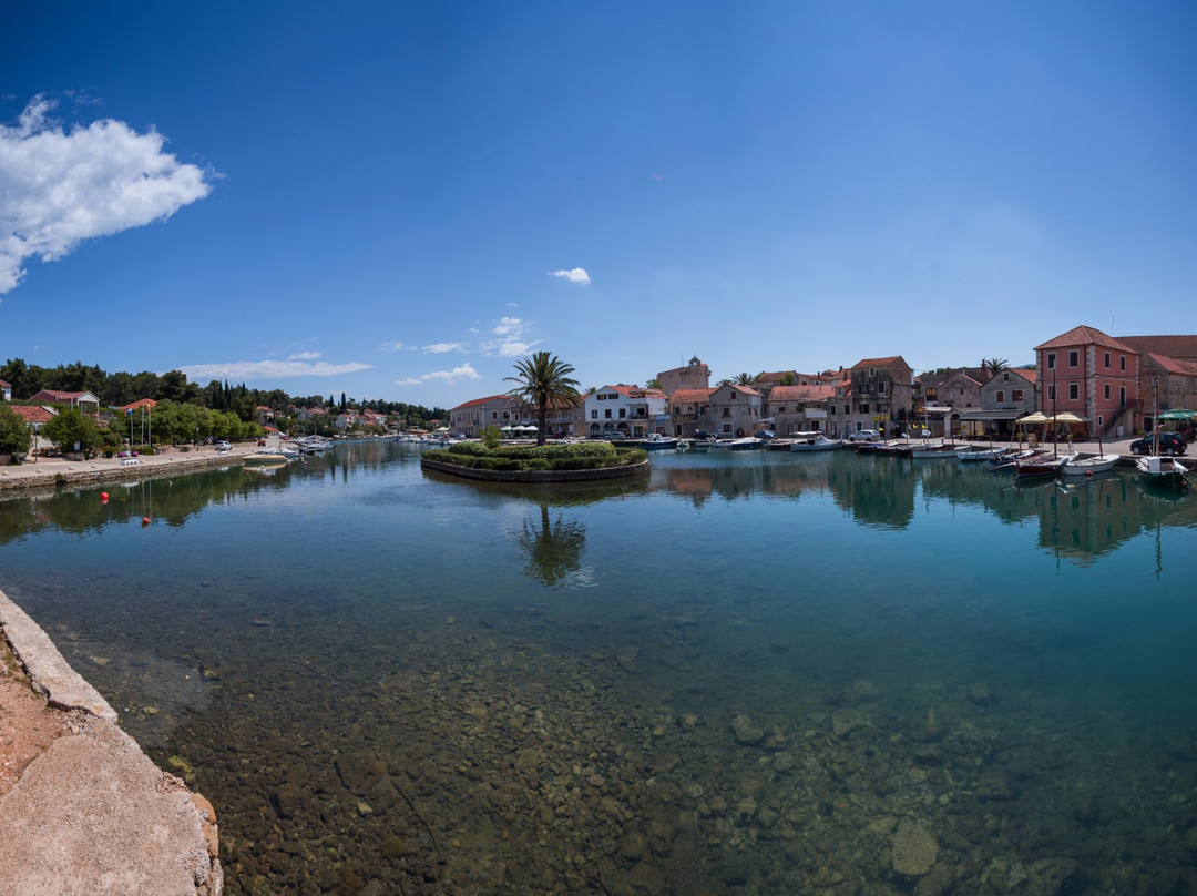 Natural Hvar Tours景点图片