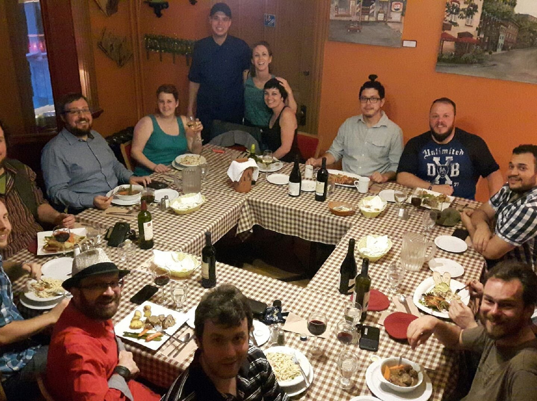 Saint-Alexis-des-Monts餐馆和美食-Le Lutin Marmiton