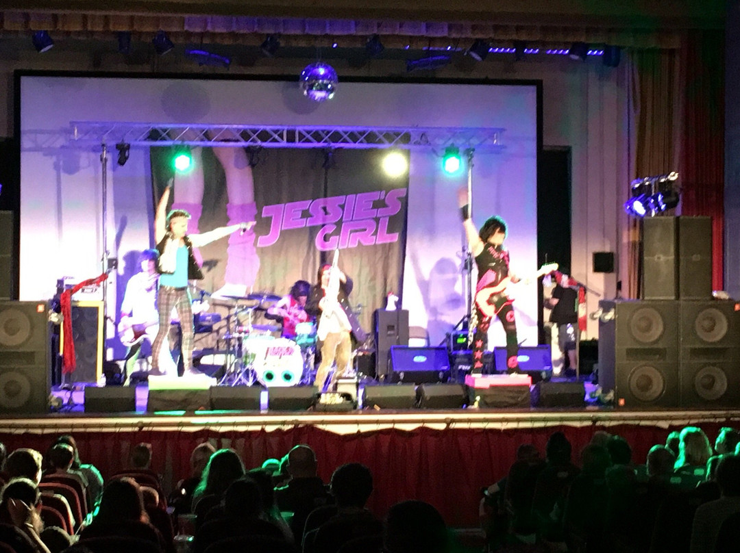 Edmond Town Hall Theater-Newtown必去景点