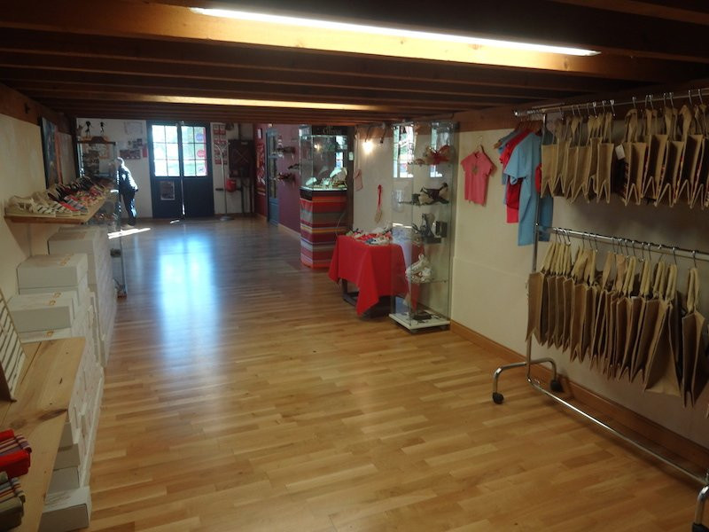 Création Catalane-Saint-Laurent-de-Cerdans必去景点