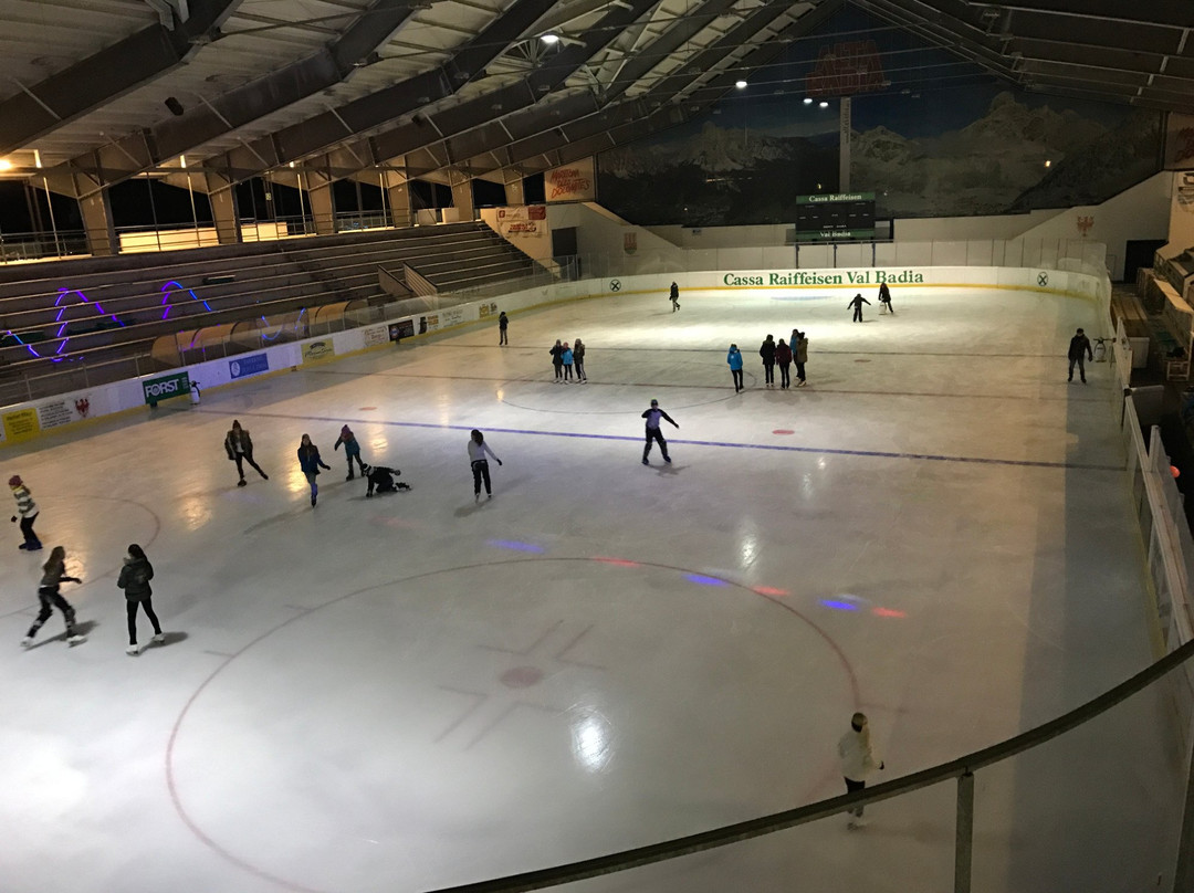 Stadio del ghiaccio di Corvara in Badia景点图片