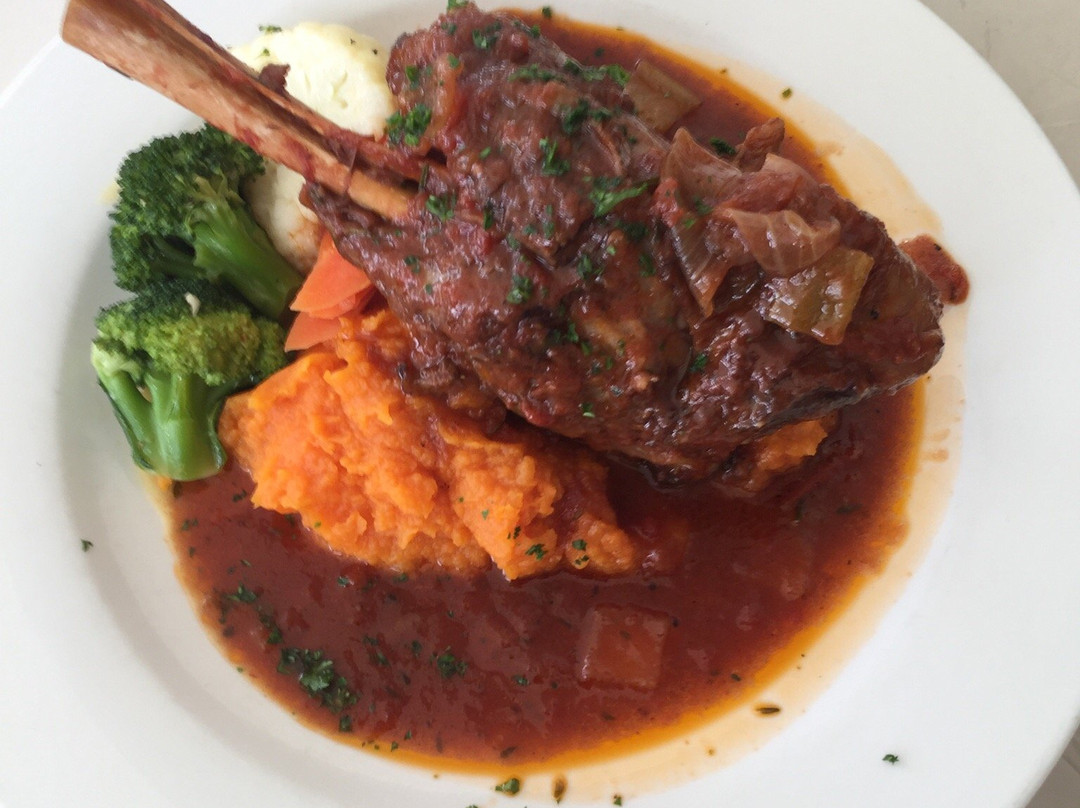 Wulguru旅游景点-Centenary Hotel