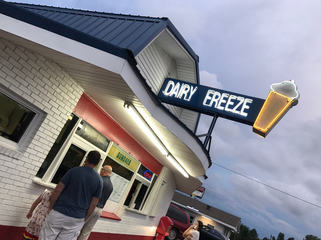 Centertown餐馆和美食-Dairy Freeze