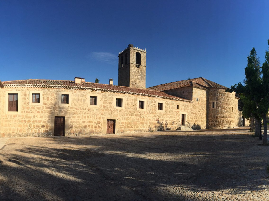 Nuestra Senora de la Asuncion-Burgohondo必去景点